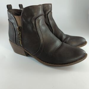 G By Guess Boots Womens 7M Heels Side Zip Ankle Booties Brown Leather Almond Toe